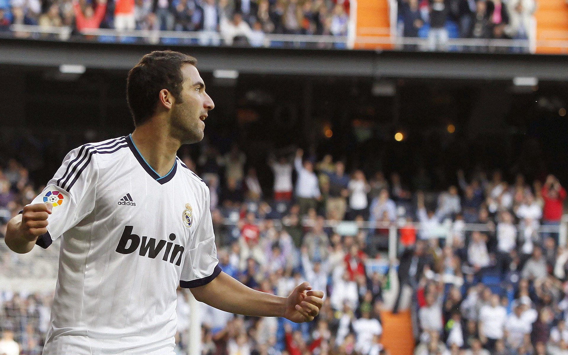 开云体育APP-巴黎圣日耳曼突围成功，下一轮备战将加倍，巴黎圣日耳曼常用阵型